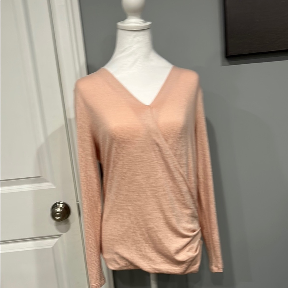 Soft Peach V-Neck Long Sleeve Blouse